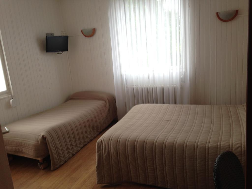 Arcantis Hotel La Residence Cergy Pokój zdjęcie