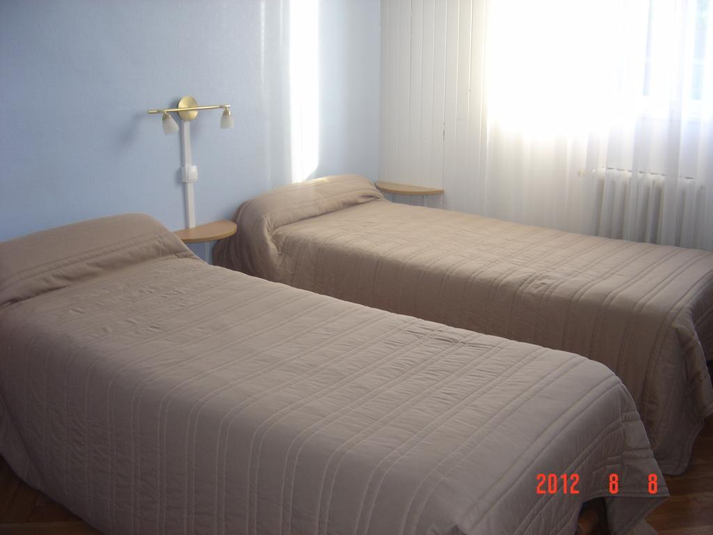 Arcantis Hotel La Residence Cergy Pokój zdjęcie