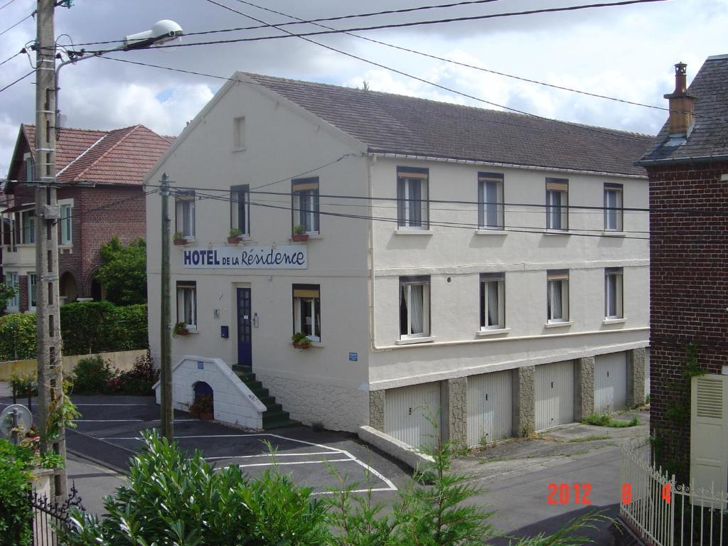 Arcantis Hotel La Residence Cergy Zewnętrze zdjęcie